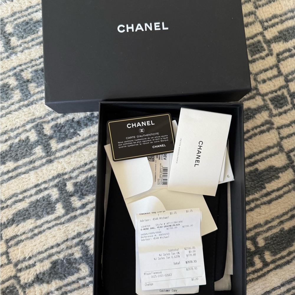 CHANEL Black Gift Box with Accessories